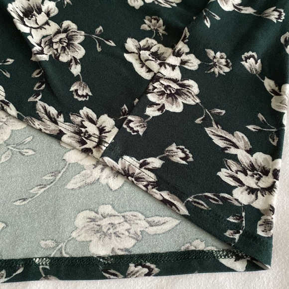 Suzy Shier NWT faux wrap floral midi dress size L tie belt - Picture 9 of 11